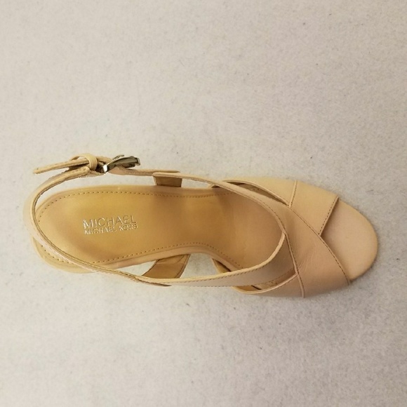 Michael Kors Beige Slingback Stilleto Sandals - Picture 4 of 9